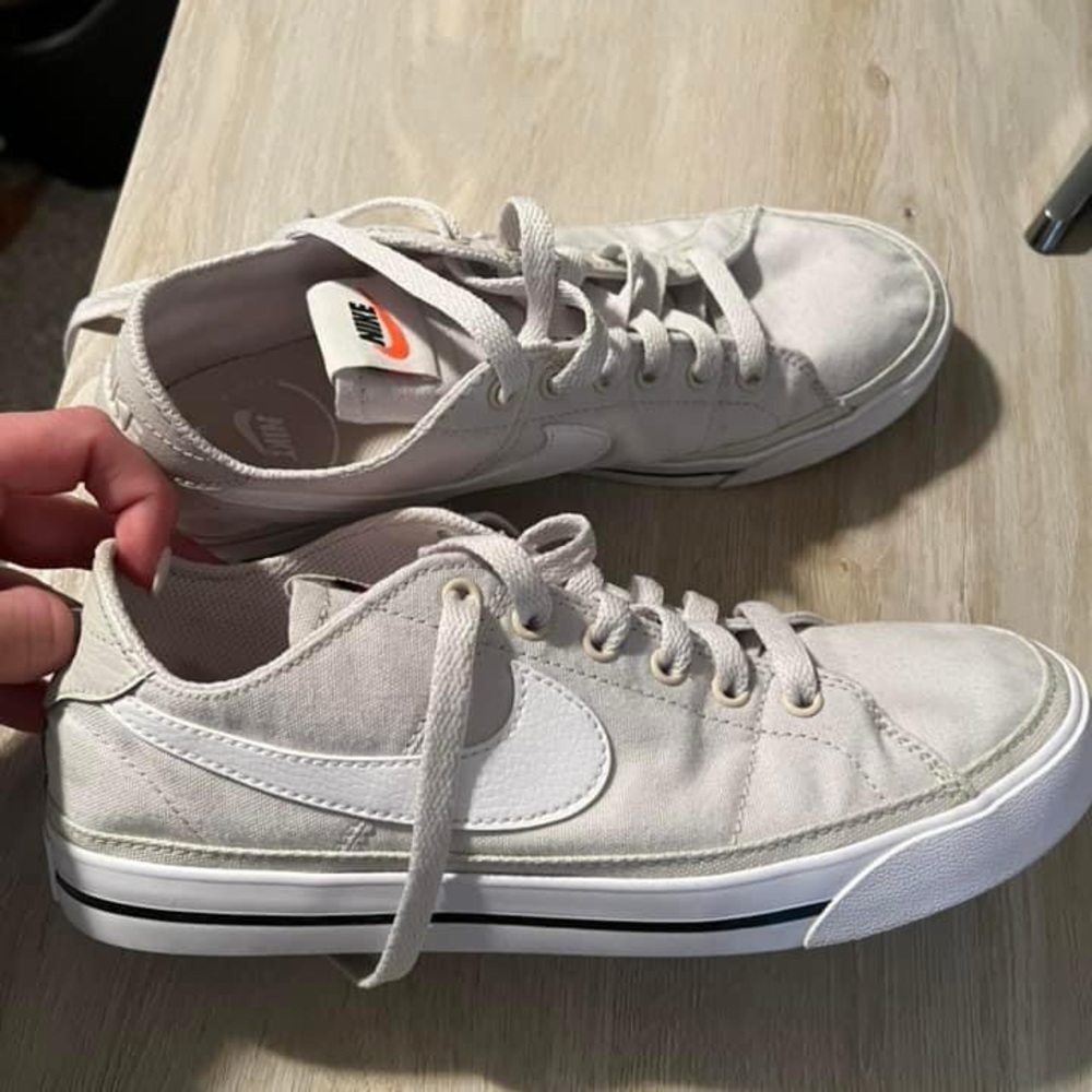 Womens Nike Canvas